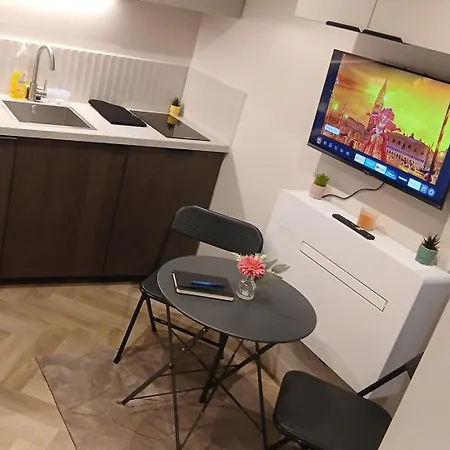 Luxury - Apartament Romainville
